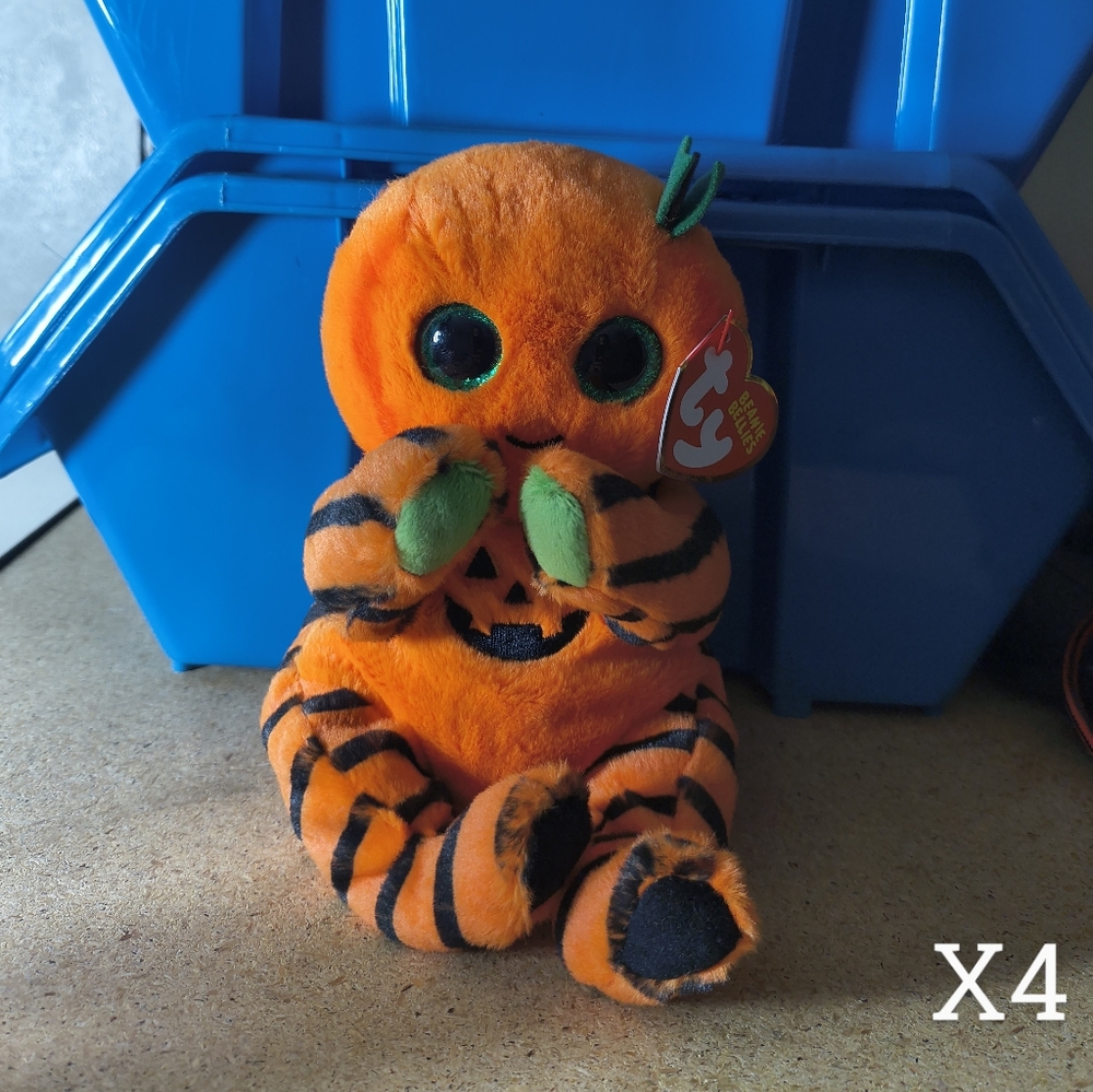 Ty Beanie Babies Pumpkin Octopus Plush - Orange and Black